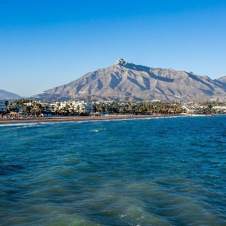 By Riva - Luxurious, Exclusive 2 Bedroom Apt Inside Puerto Banus Марбеля Екстериор снимка