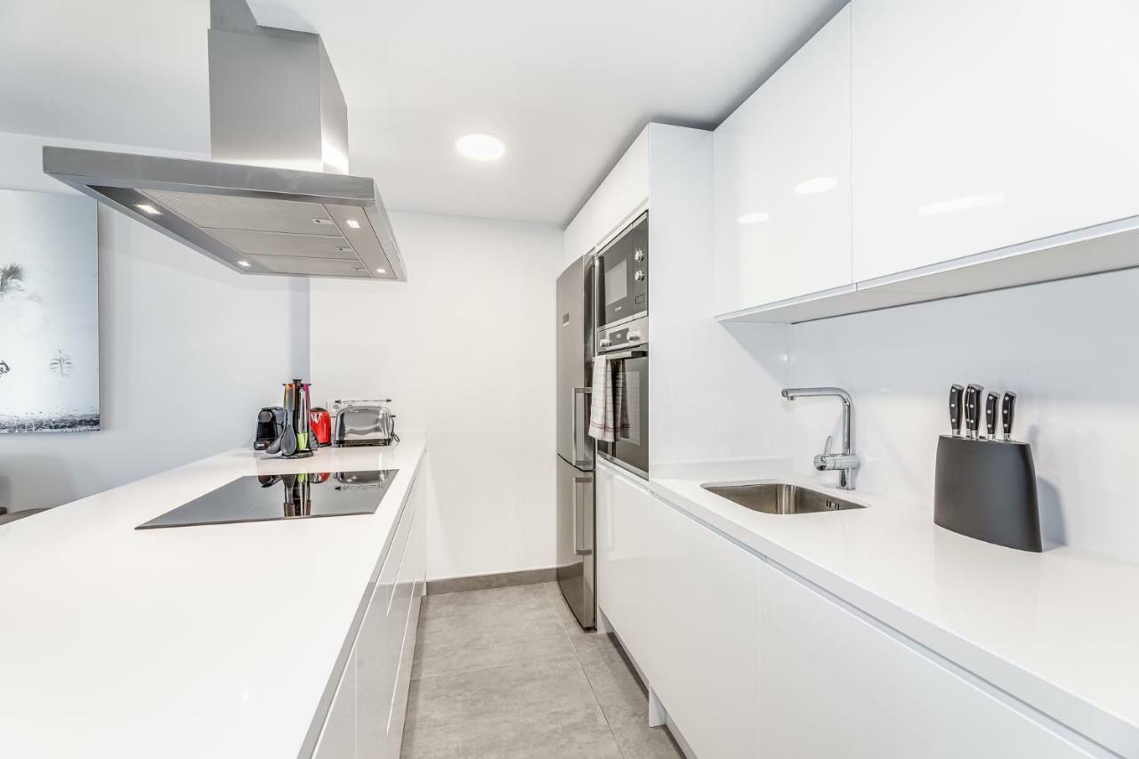 By Riva - Luxurious, Exclusive 2 Bedroom Apt Inside Puerto Banus Марбеля Екстериор снимка